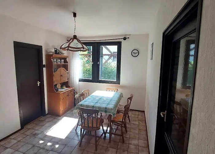 Tulipan Vendeghaz Holiday home *